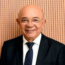 Pr. Valdomiro Pereira profile picture